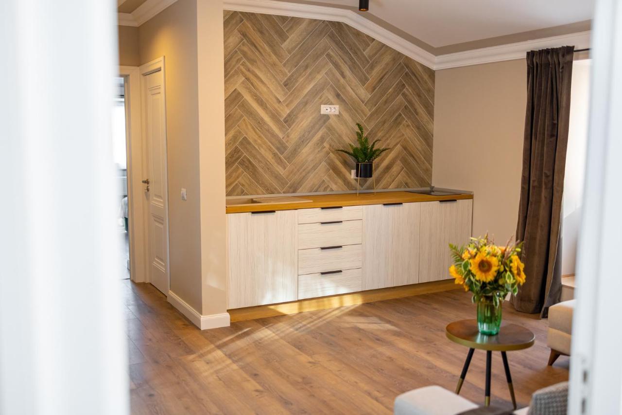 B59 Boutique Hotel Kimpulung Mołdawski Zewnętrze zdjęcie