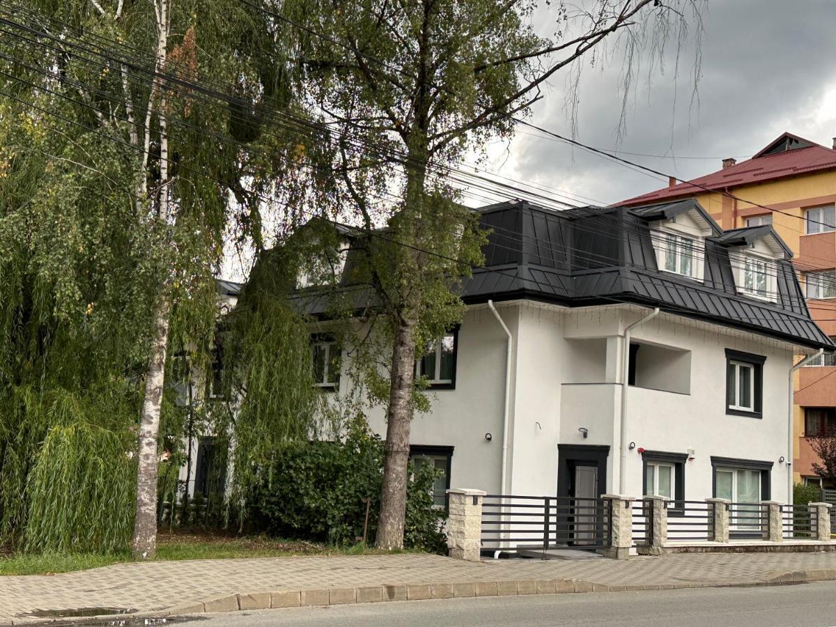 B59 Boutique Hotel Kimpulung Mołdawski Zewnętrze zdjęcie
