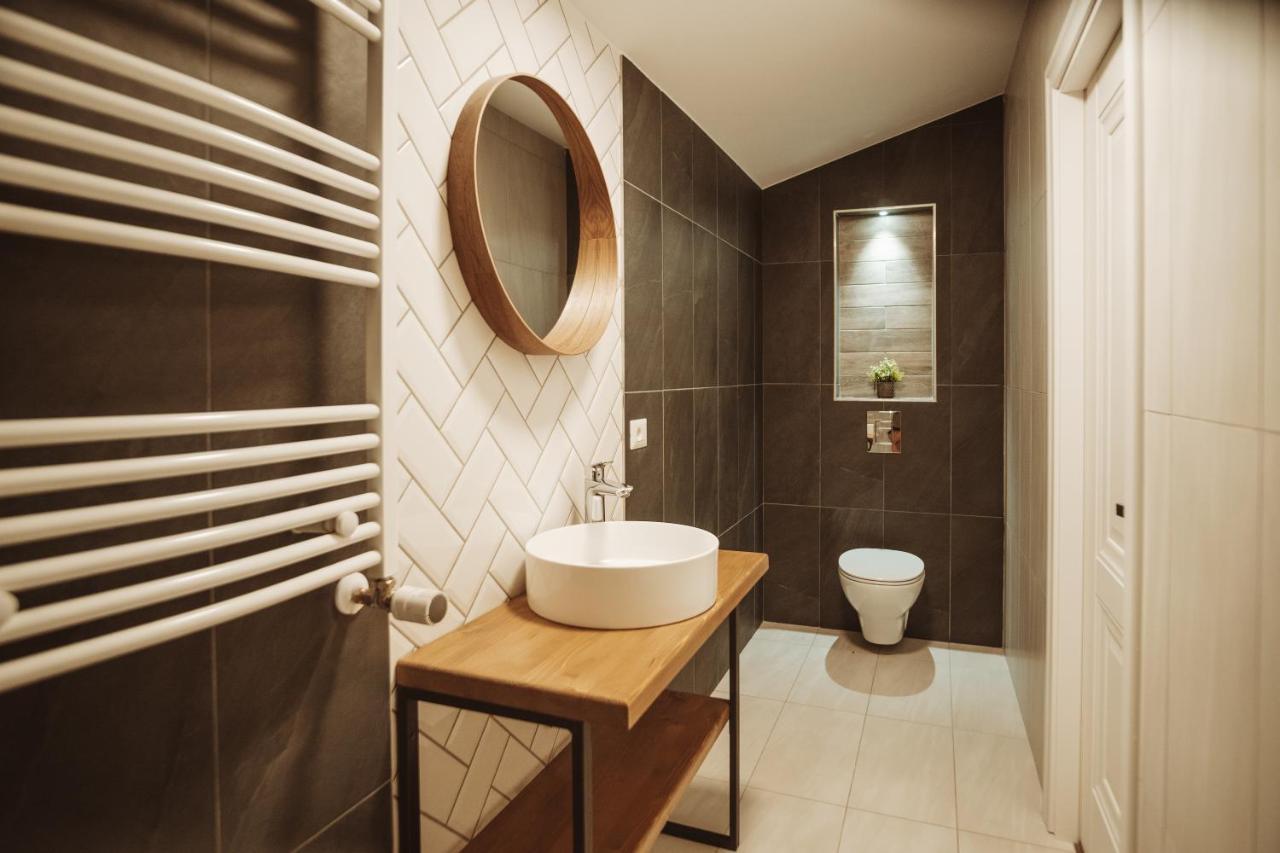 B59 Boutique Hotel Kimpulung Mołdawski Zewnętrze zdjęcie