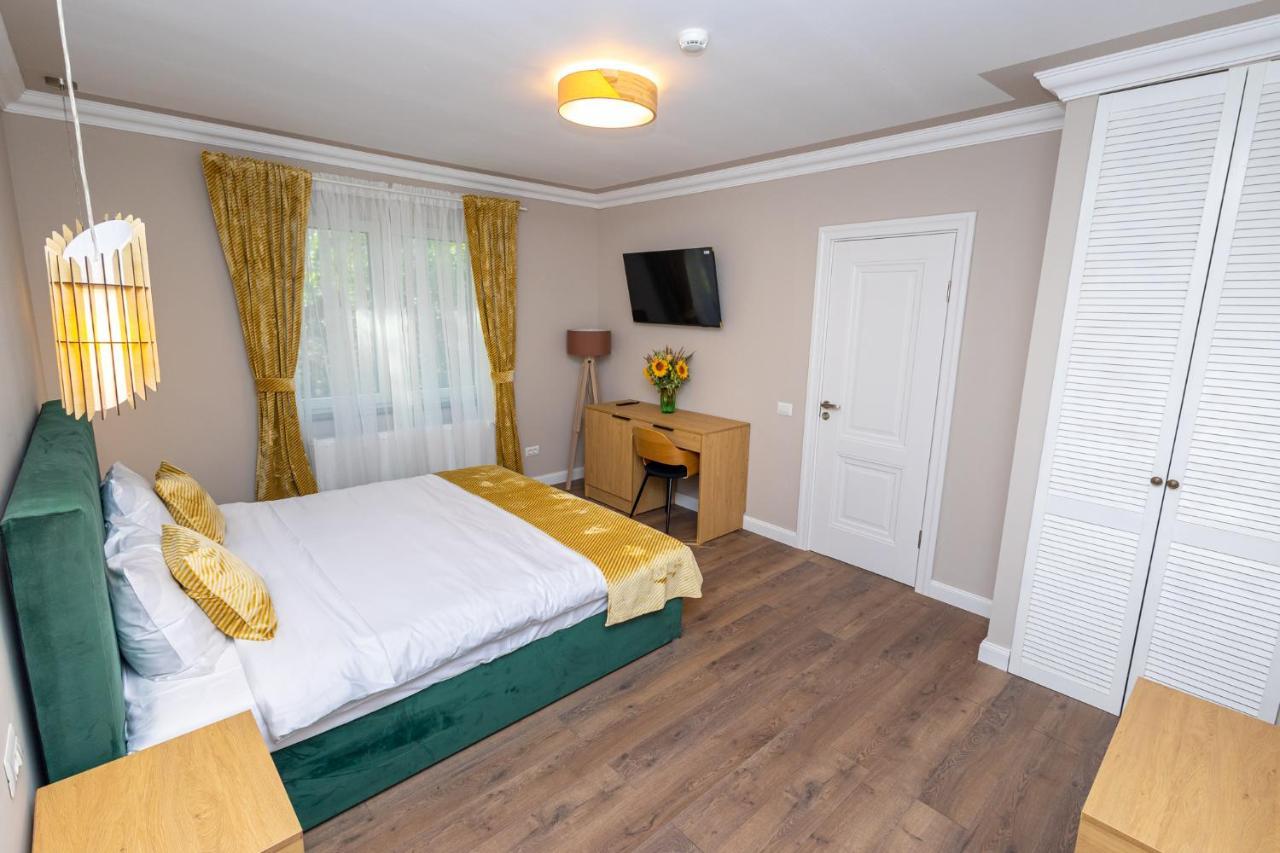 B59 Boutique Hotel Kimpulung Mołdawski Zewnętrze zdjęcie